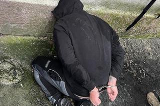Policyjna akcja antyterrorystów w centrum Torunia.