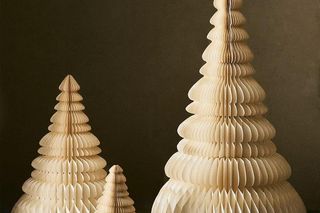 Papierowe choinki - ZARA