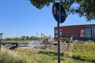 Rowerzyści na al. Unii Lubelskiej nie mają łatwo