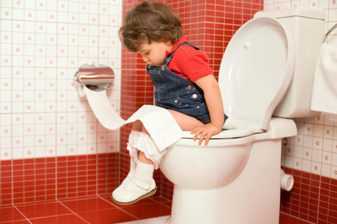 Ostra biegunka u dzieci prowadzi do odwodnienia. Sposoby na odwodnienie u dziecka