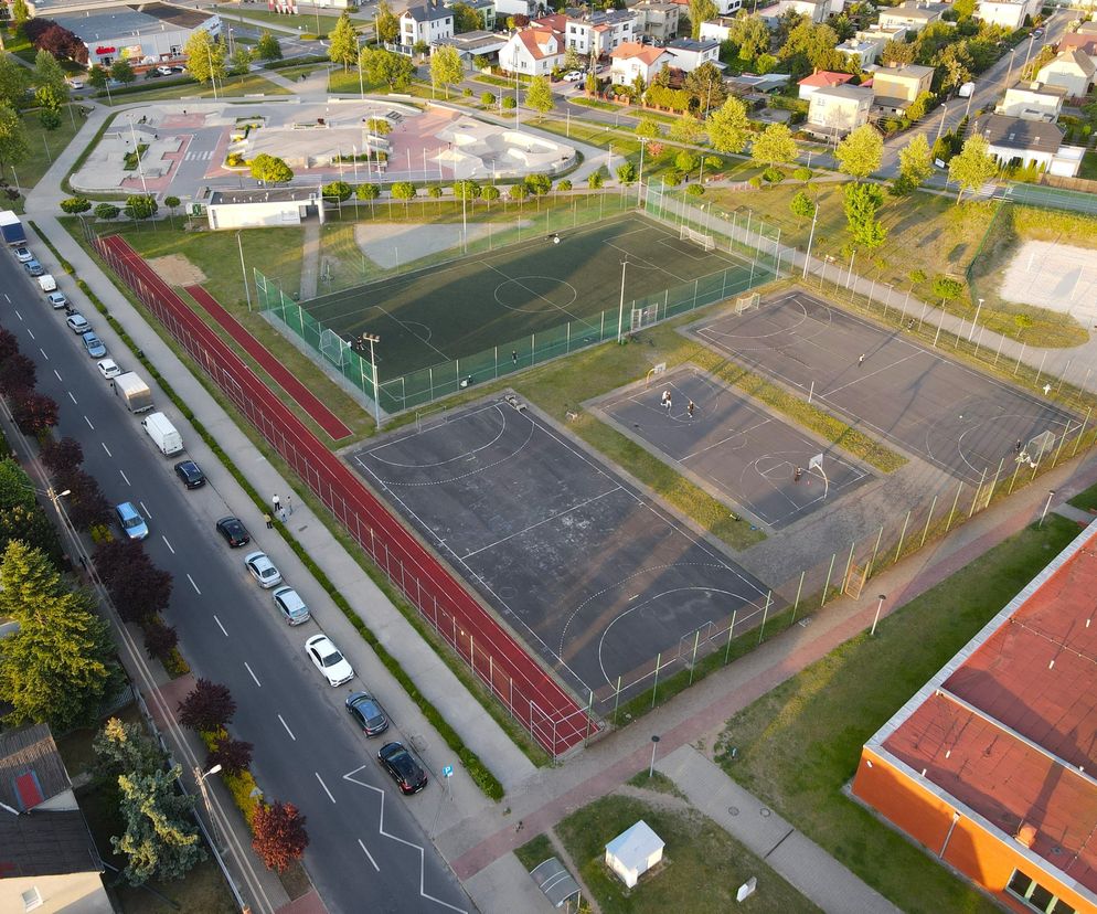 Boisko przy szkole na Zatorzu będzie jak nowe