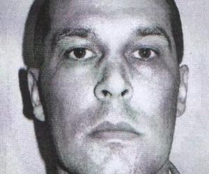 Ci zabójscy od lat są na celowniku policji. Rozpoznajesz któregoś z tych? Zgłoś się na policję