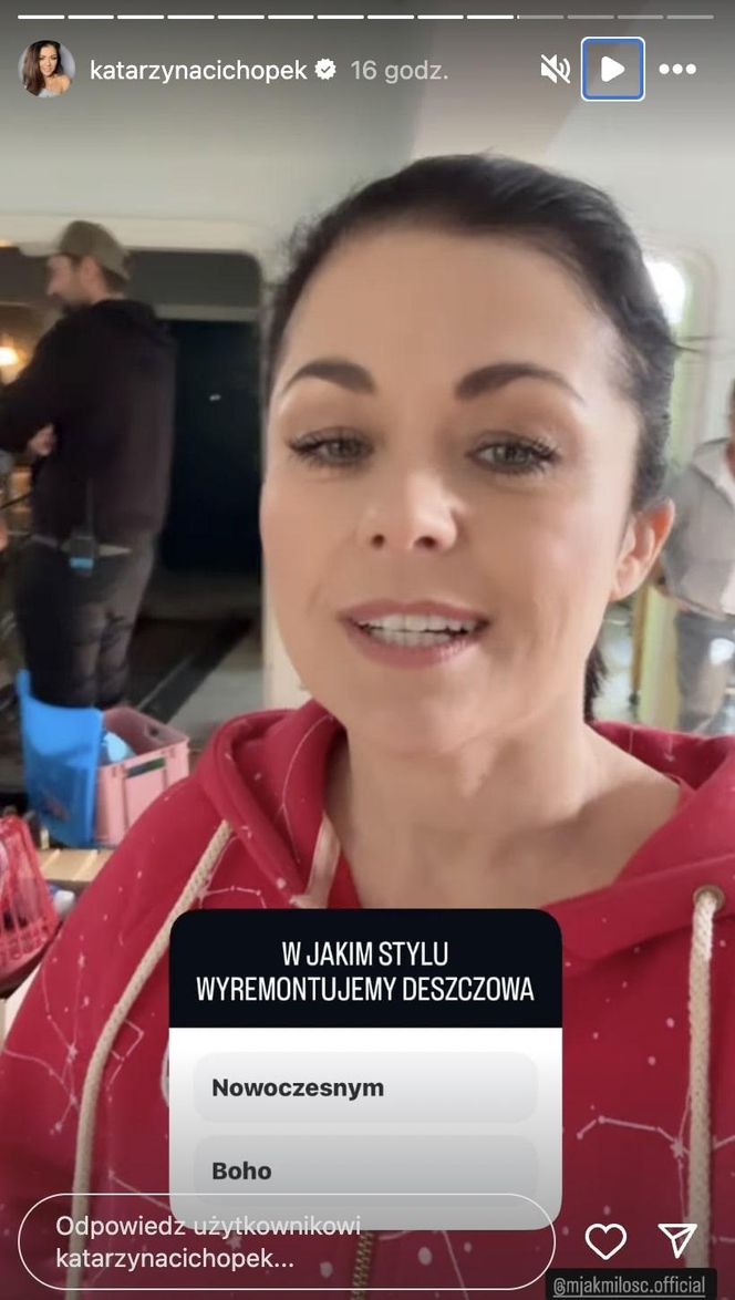 M jak miłość po wakacjach. Kinga (Katarzyna Cichopek) na planie