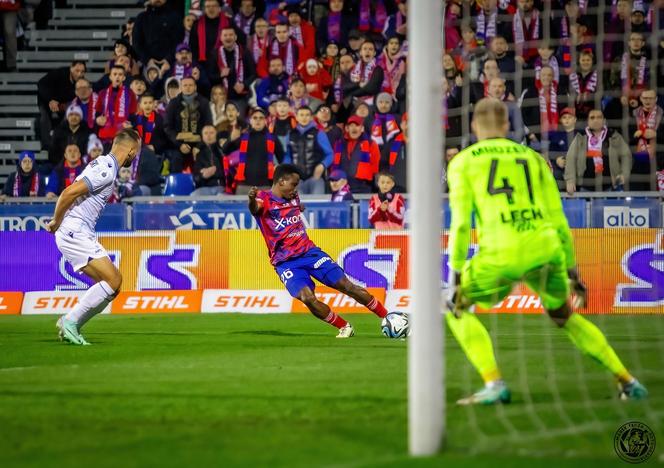 Raków Częstochowa kontra Lech Poznań 4:0. Tak bawili się kibice