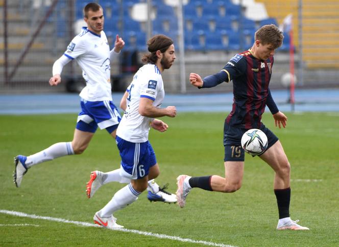 Stal Mielec - Pogoń Szczecin 1:0 po golu Marcina Flisa w 22. minucie