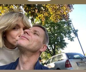 Na Wspólnej na planie: Iga (Lidia Sadowa), Robert Tadeusiak (Dariusz Wnuk)