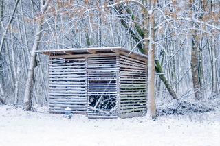 Ostrzeżenia IMGW w całym kraju! Zima ATAKUJE Polskę, MASAKRA na drogach [OSTRZEŻENIA IMGW 6.04.2021]