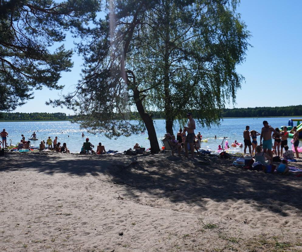 Jezioro Zagłębocze na Lubelszczyźnie kusi turystów z całego kraju! ZDJĘCIA