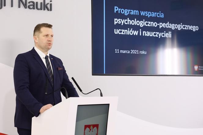 Kiedy powrót do szkół? Przemysław Czarnek podał datę. To szybciej, niż myślicie