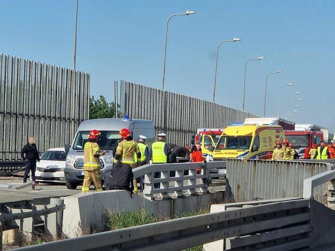 Śmiertelny wypadek na autostradzie A4 w Zabrzu. Droga jest zupełnie zablokowana