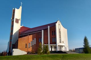 Koniec dyspensy od uczestnictwach w Mszach świętych? Apb Gądecki chce powrotu do kościołów