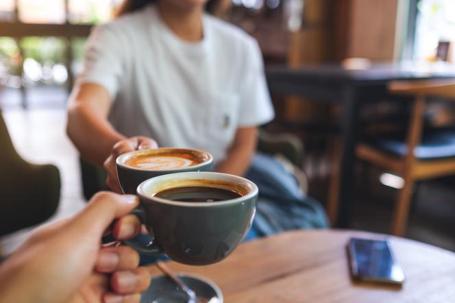 Dlaczego rano warto pić kawę? 4 korzyści potwierdzone naukowo