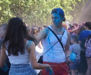 Holi Festival, czyli Święto Kolorów w bydgoskim Myślęcinku [ZDJĘCIA]