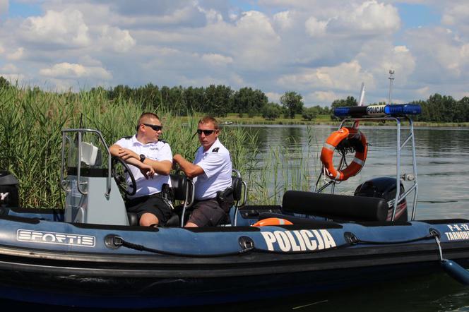 Ćwiczenia służb ratowniczych nad Jeziorem Tarnobrzeskim [ZDJĘCIA]