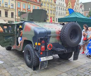 Święto Wojska Polskiego we Wrocławiu. Taki sprzęt zaprezentowano na wrocławskim Rynku 