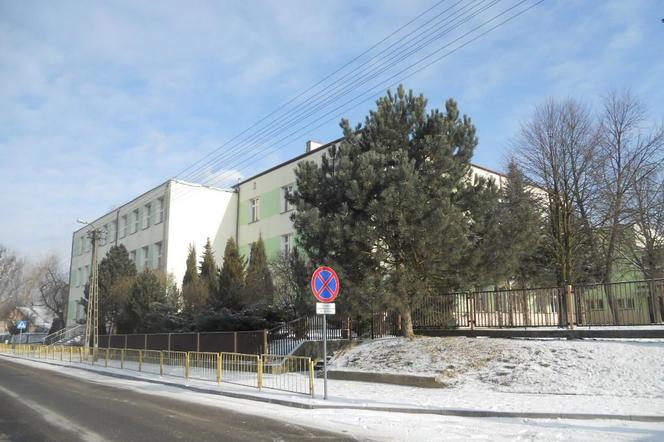 Szkoła w Zakrzówku