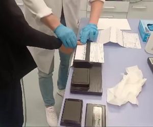 Wjechali autem do jubilera, a potem uciekli z łupem! Jest nagranie z napadu