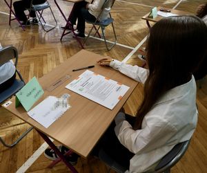Egzamin ósmoklasisty matematyka 2025: Myślałam, że się poryczę. Odpowiedzi + arkusz CKE do pobrania 14 maja