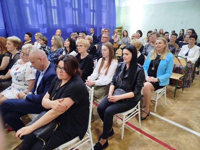 Uroczystość jubileuszowa w siedleckiej "Dziesiątce" była okazją do wspomnień