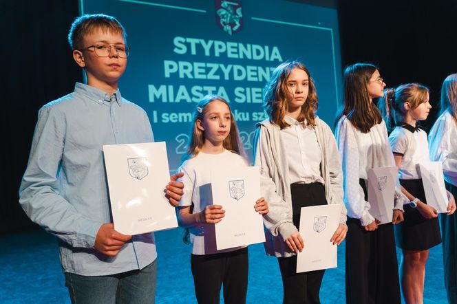 Blisko 700 najzdolniejszych siedleckich uczniów z nagrodami za dokonania w nauce!