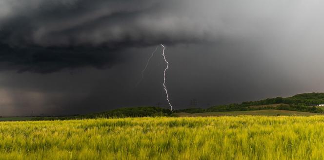 Burza nad Piekarami Śląskimi