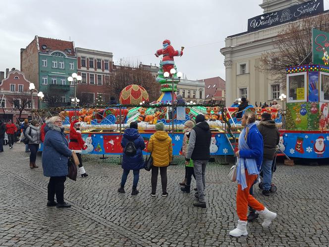 Ekstremalne Mikołajki z NGO w Lesznie przyciagnęły tłumy mieszkańców