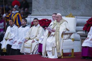 Papież Franciszek zdrowieje! Mówi o chwili próby i nocy bólu