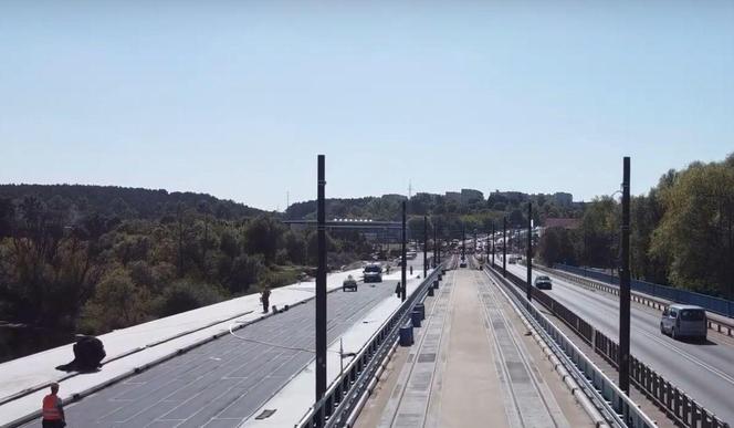 Drogowcy planują testy na powstających mostach nad Brdą. Kiedy pojadą tam auta i samochody? 