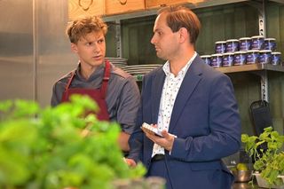 „Pierwsza miłość” odc. 4090 streszczenie. Menadżer restauracji oskarża Tomka o kradzież