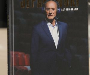 Dariusz Szpakowski napisał książkę. Plejada gwiazd na premierze