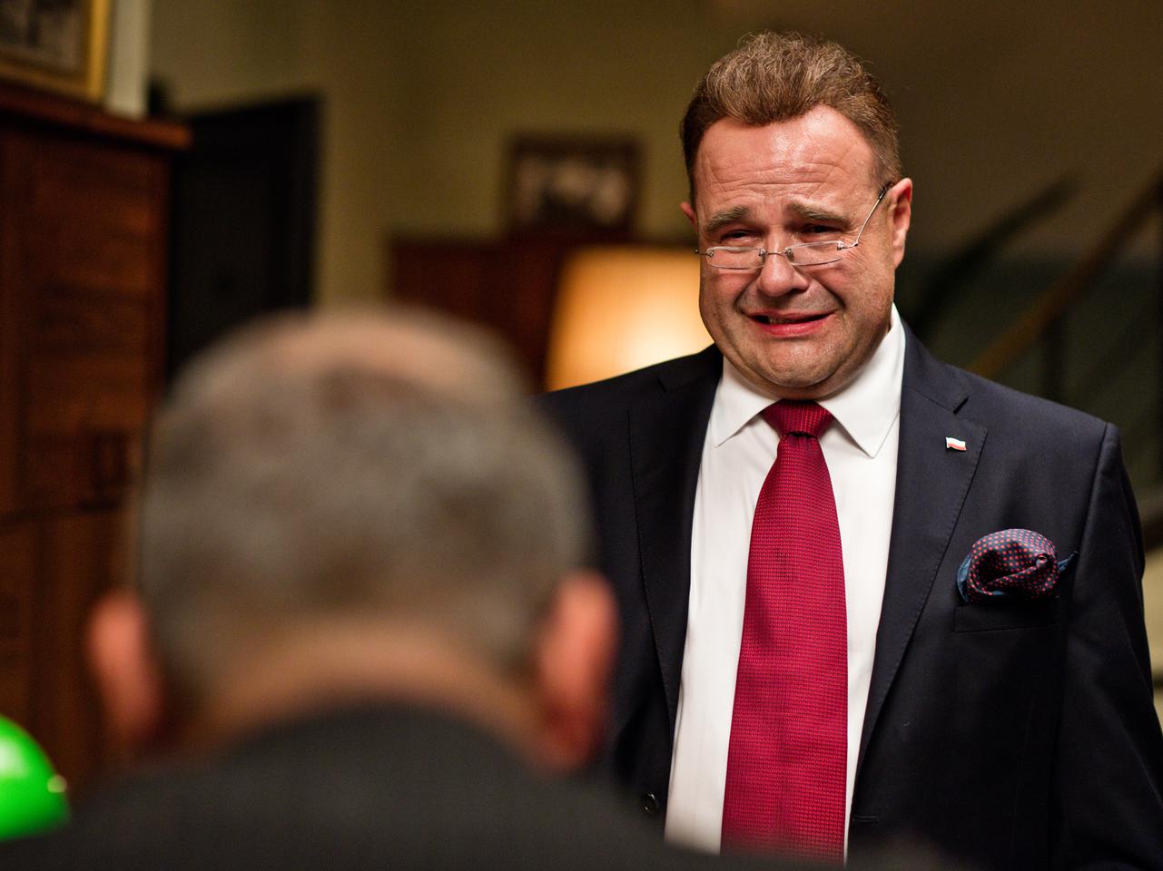 Ucho prezesa 2. odcinek 23: NOWA postać w gabinecie prezesa