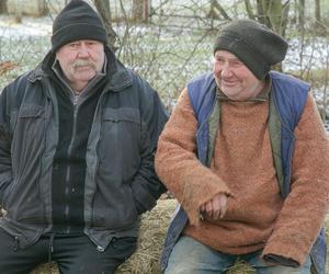 Gienek Onopiuk z serialu Rolnicy. Podlasie