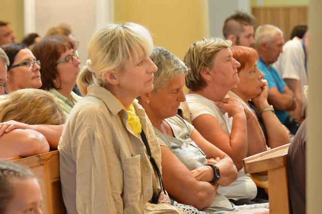 Zmęczeni, ale duchowo mocni. Lubelscy pątnicy mają przed sobą ostatnie 17 km by dotrzeć na Jasną Górę! ZDJĘCIA