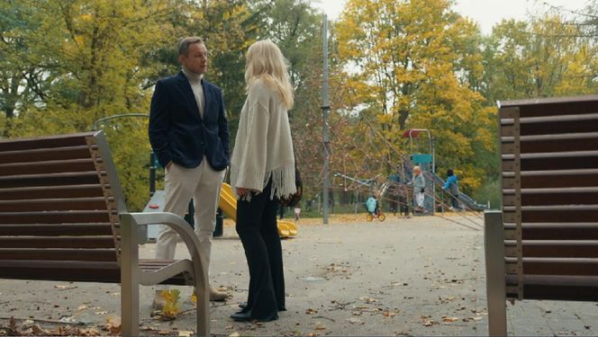 Barwy szczęścia, odcinek 3151. Bruno (Lesław Żurek), Karolina (Marta Dąbrowska)