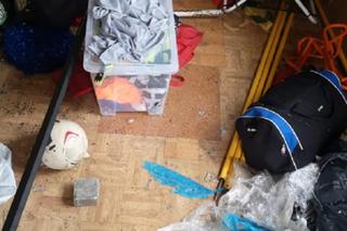  Gorzów: Warta Arena zaatakowana przez wandali. Rzucali cegłami i niszczyli co popadnie  