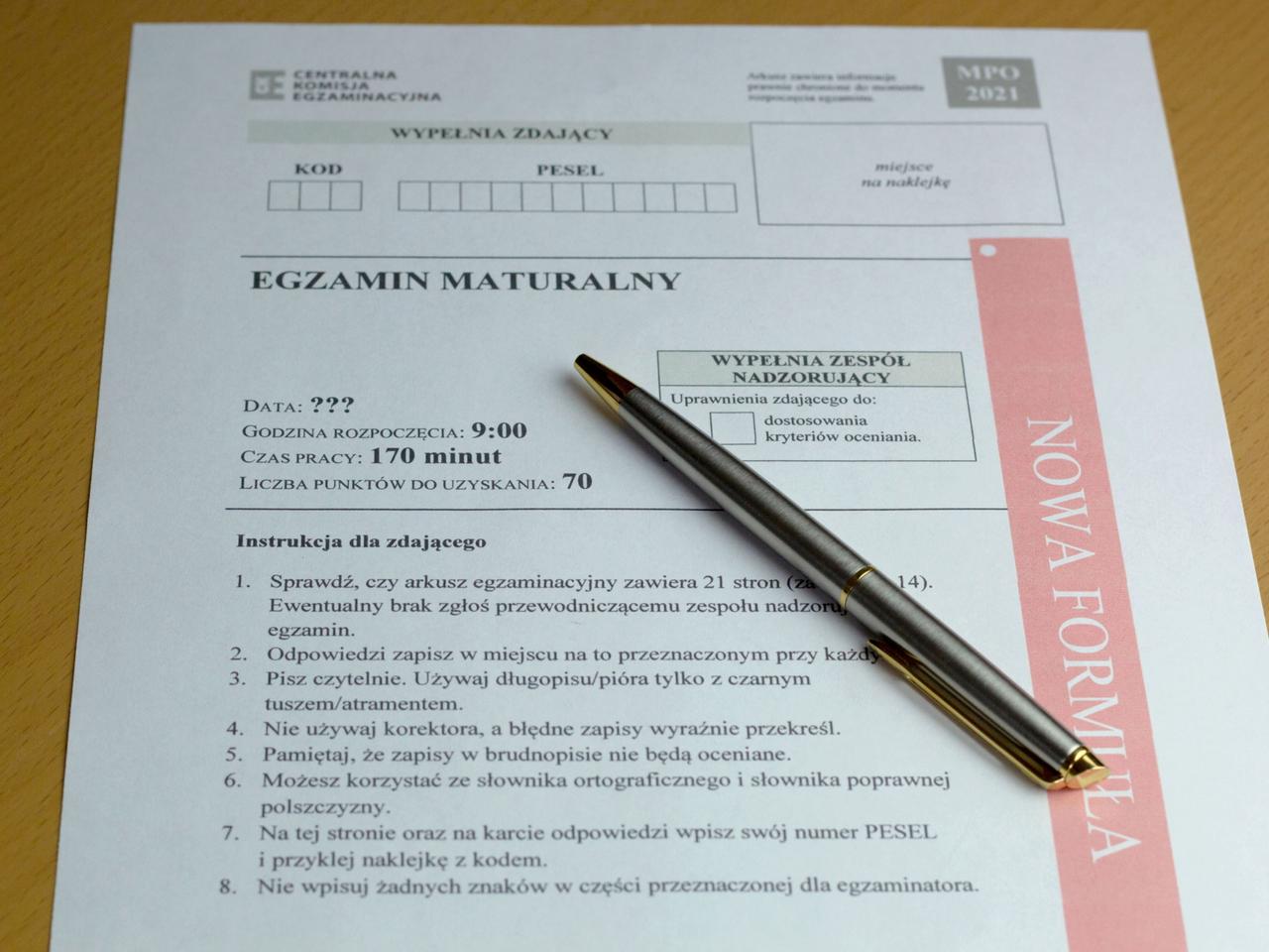 Matura polski 2022: ile punktów trzeba, żeby zdać?