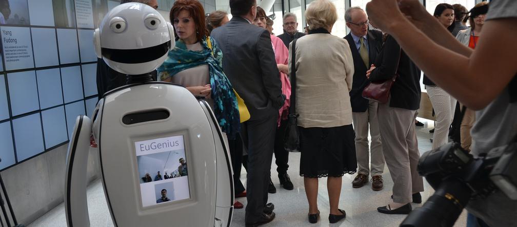 EuGenius to pierwszy robot stworzony przez inżynierów z General Robotics