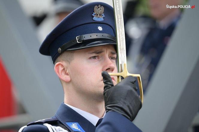 Uroczyste ślubowanie 69 nowych policjantów  w Oddziale Prewencji Policji w Katowicach