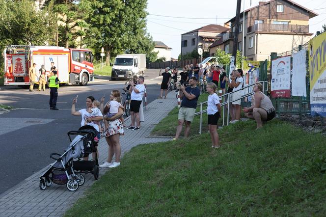 Górnik z KWK Rydułtowy na powierzchni. LPR zabrał go do szpitala w Sosnowcu