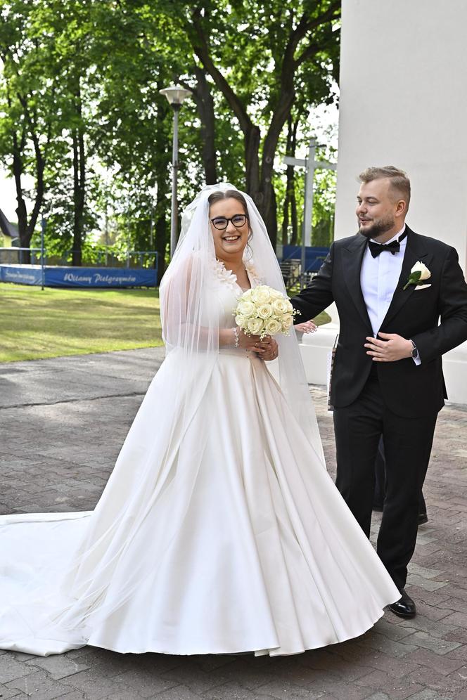 Poseł PiS Michał Moskal wziął ślub. Znani goście na uroczystości 