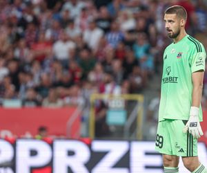 Górnik Zabrze - Termalica Nieciecza. Niesamowita atmosfera na Arenie Zabrze! Kibice Górnika dopingują swoją drużynę