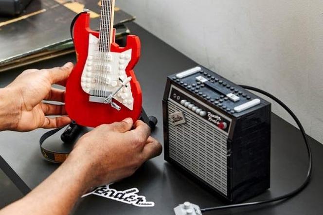 Lego Ideas Fender Stratocaster