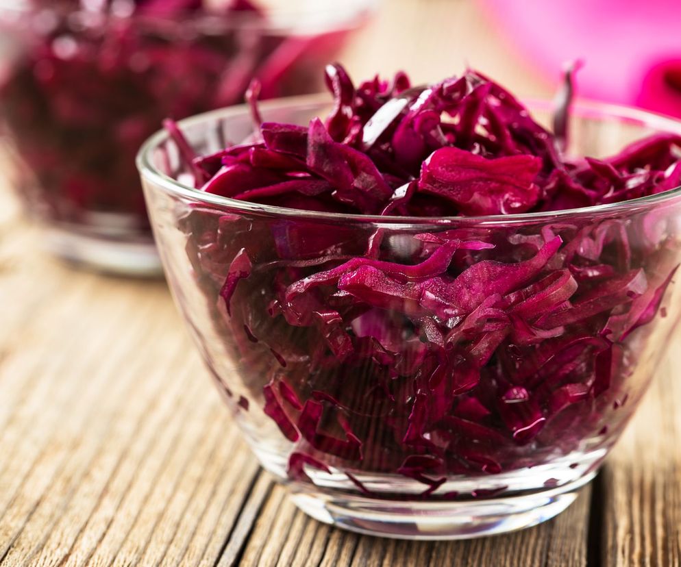 Surówka z czerwonej kapusty z olejem - prosciej się nie da!