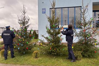 Odblask za bombkę. Świąteczna akcja siedleckiej policji