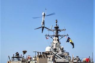 Bezzałogowiec Flexrotor startuje z okrętu US Navy