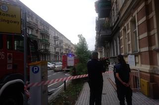 W jednej z kamienic przy ulicy Staszica w Poznaniu zapadła się podłoga.