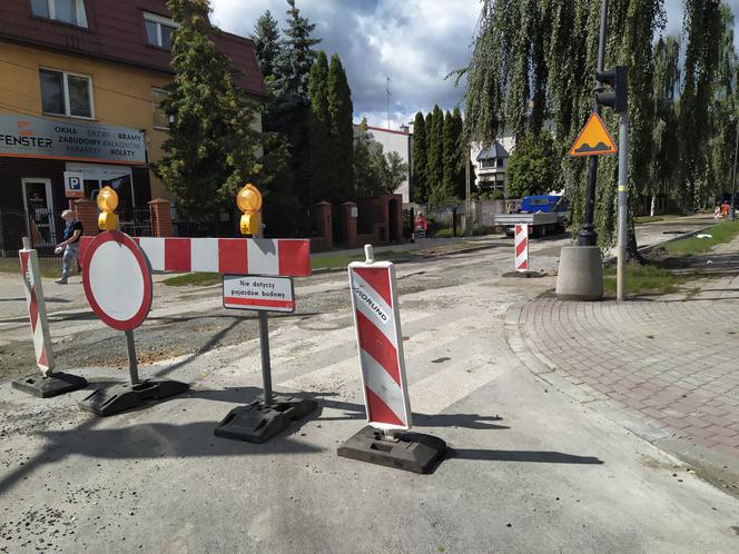 Siedlce: trwa remont nawierzchni na ul. Cmentarnej. Jak długo potrwają utrudnienia?