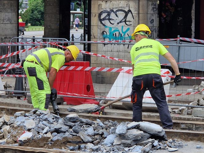 Utrudnienia dla pasażerów. Ulica Gdańska bez tramwajów