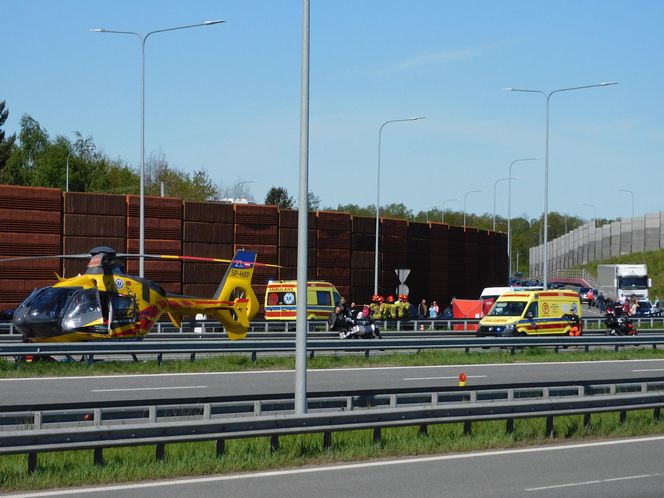 Dramat w Majdanie. Nie żyje motocyklista. Pasażerka walczy o życie