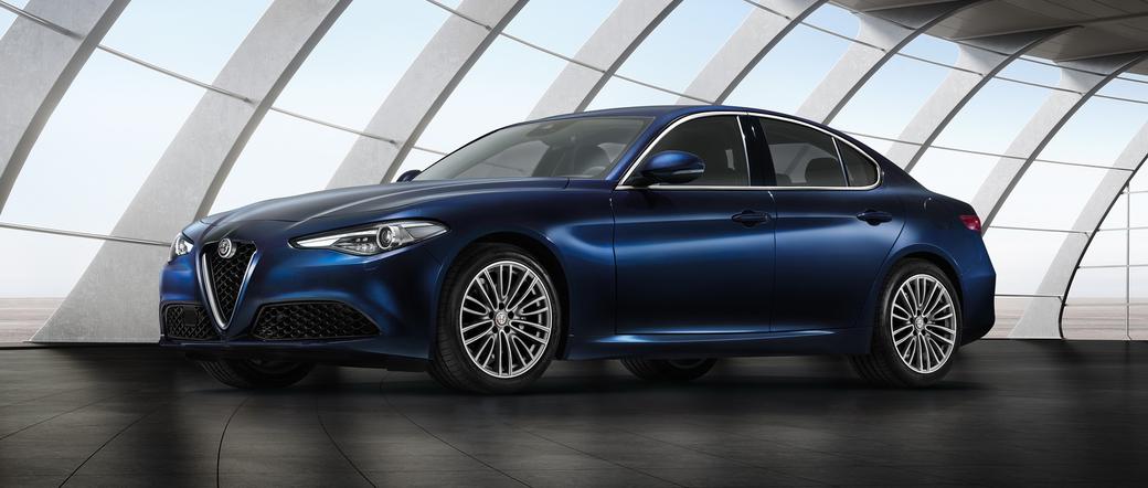 Alfa Romo Giulia Debiut Podstawowej Wersji Super Express
